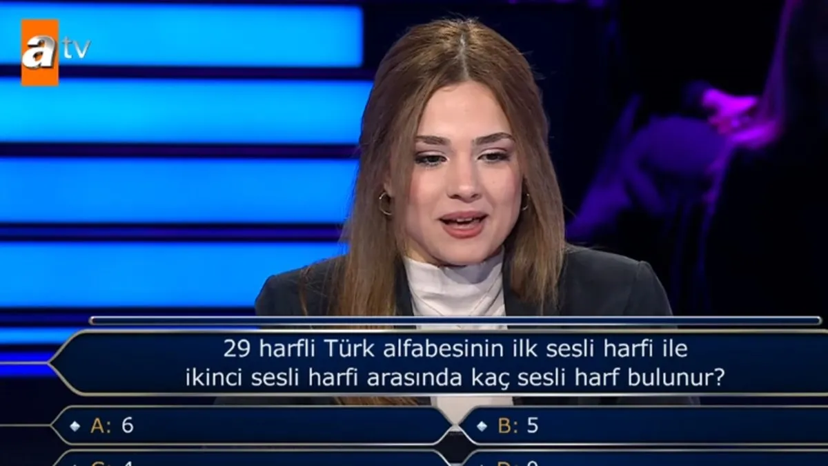 Kim Milyoner Olmak İster’de heyecan dolu anlar… Genç yarışmacı alfabe sorusunu bilemeyince bakın ne yaptı?