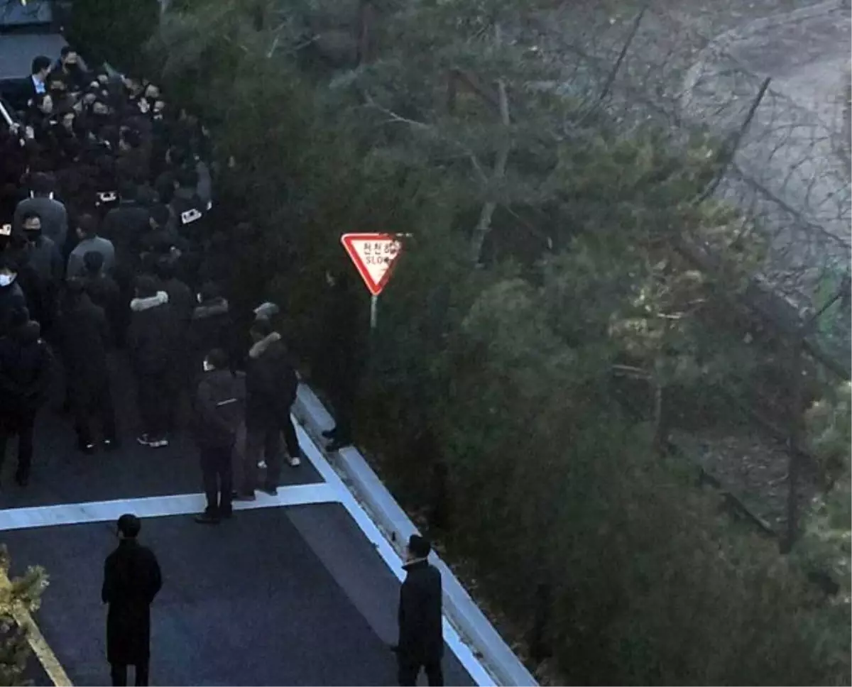 Güney Kore’de Başkan Yoon’un Tutuklama Girişimi Başarısız Oldu